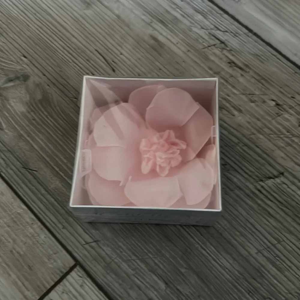 Blush Rose Petite Floral Shaped Soap